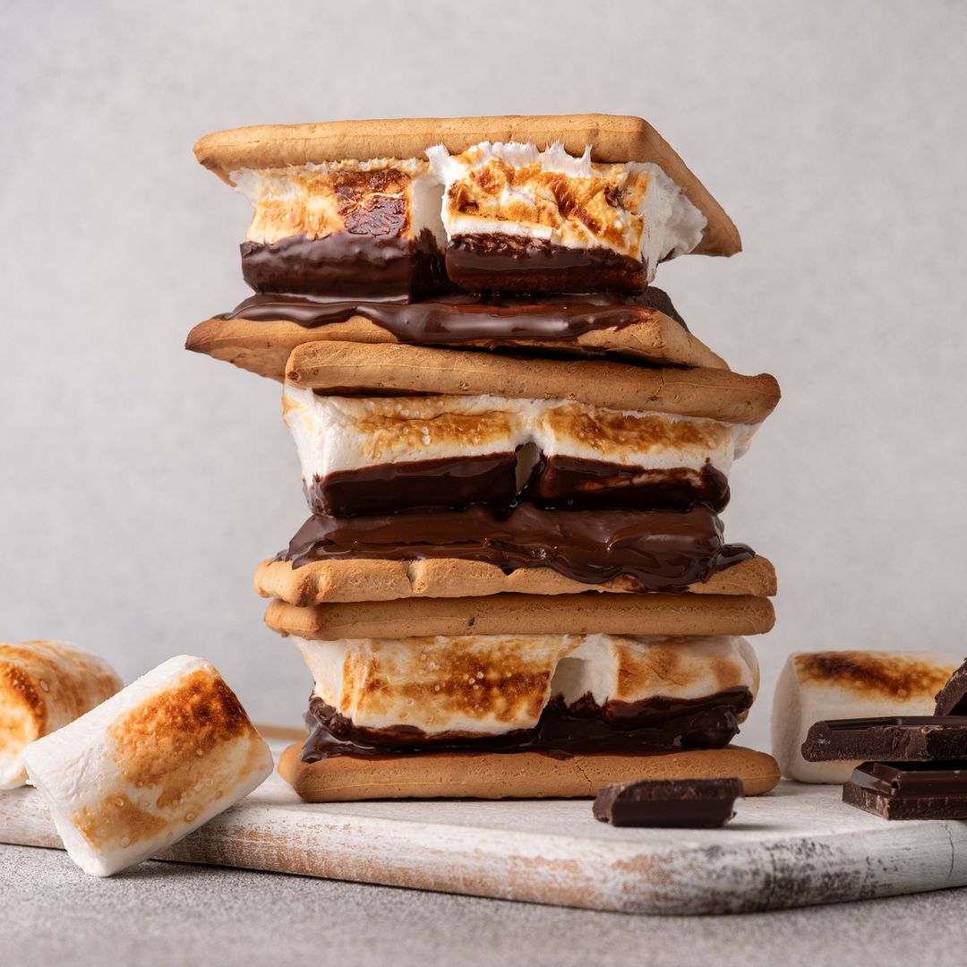 Celebrate National S'mores Day with the most delicious recipe you won't believe is nutritionist-approved
