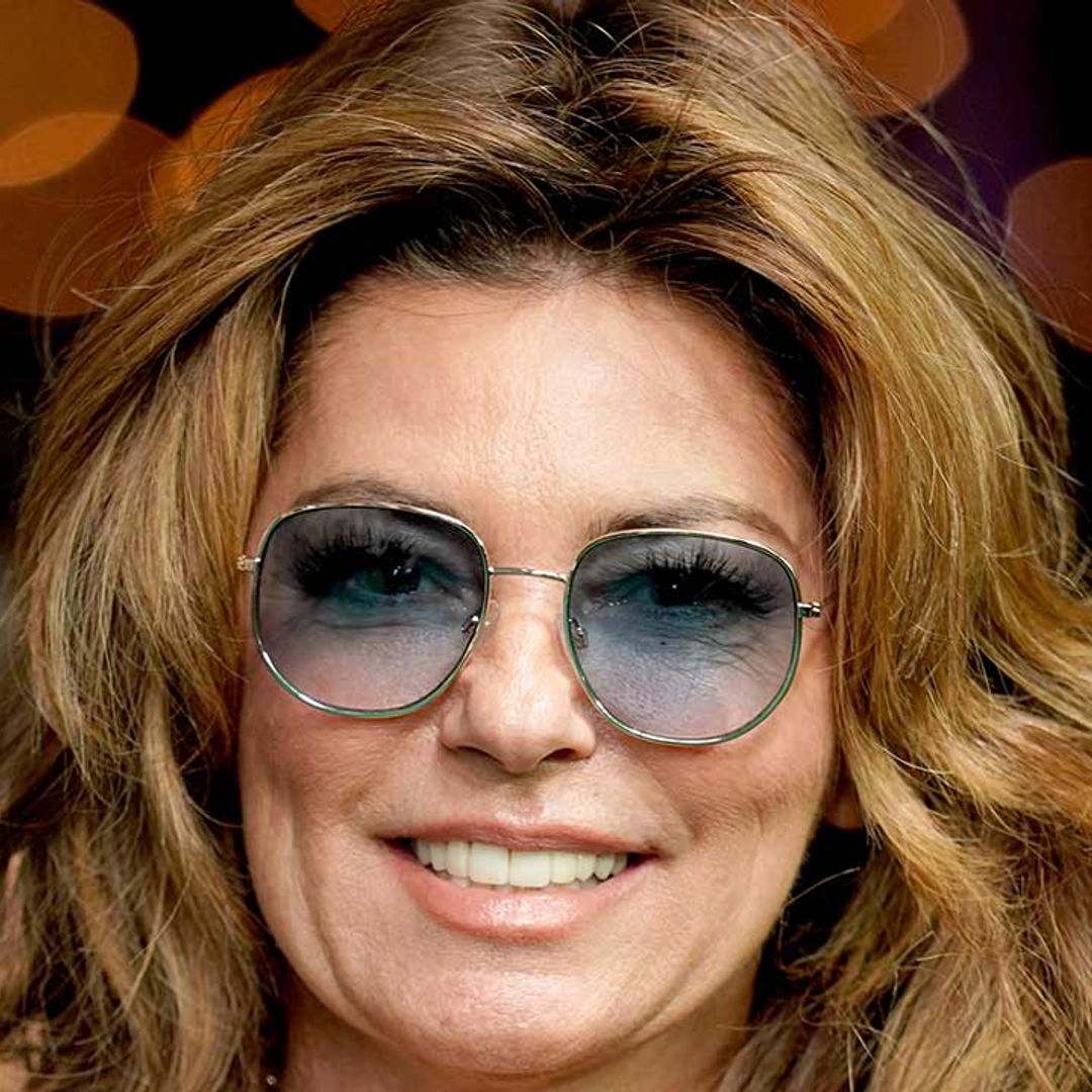 Shania Twain rocks skinny jeans during surprise star-studded appearance