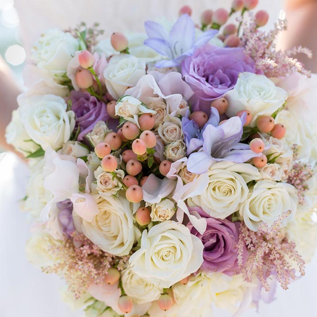 What does your wedding bouquet say about you? Two experts reveal all