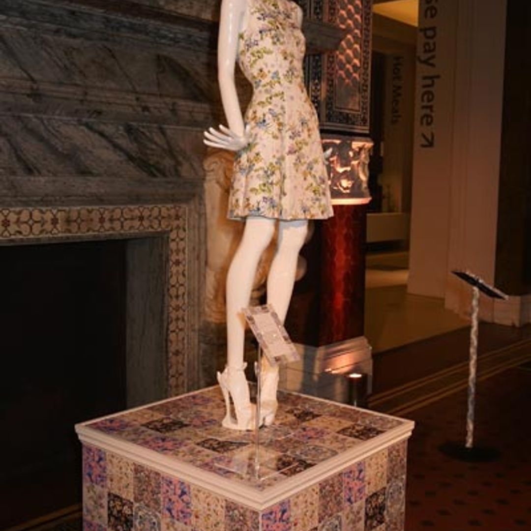 Oasis collaborate with the Victoria & Albert Museum