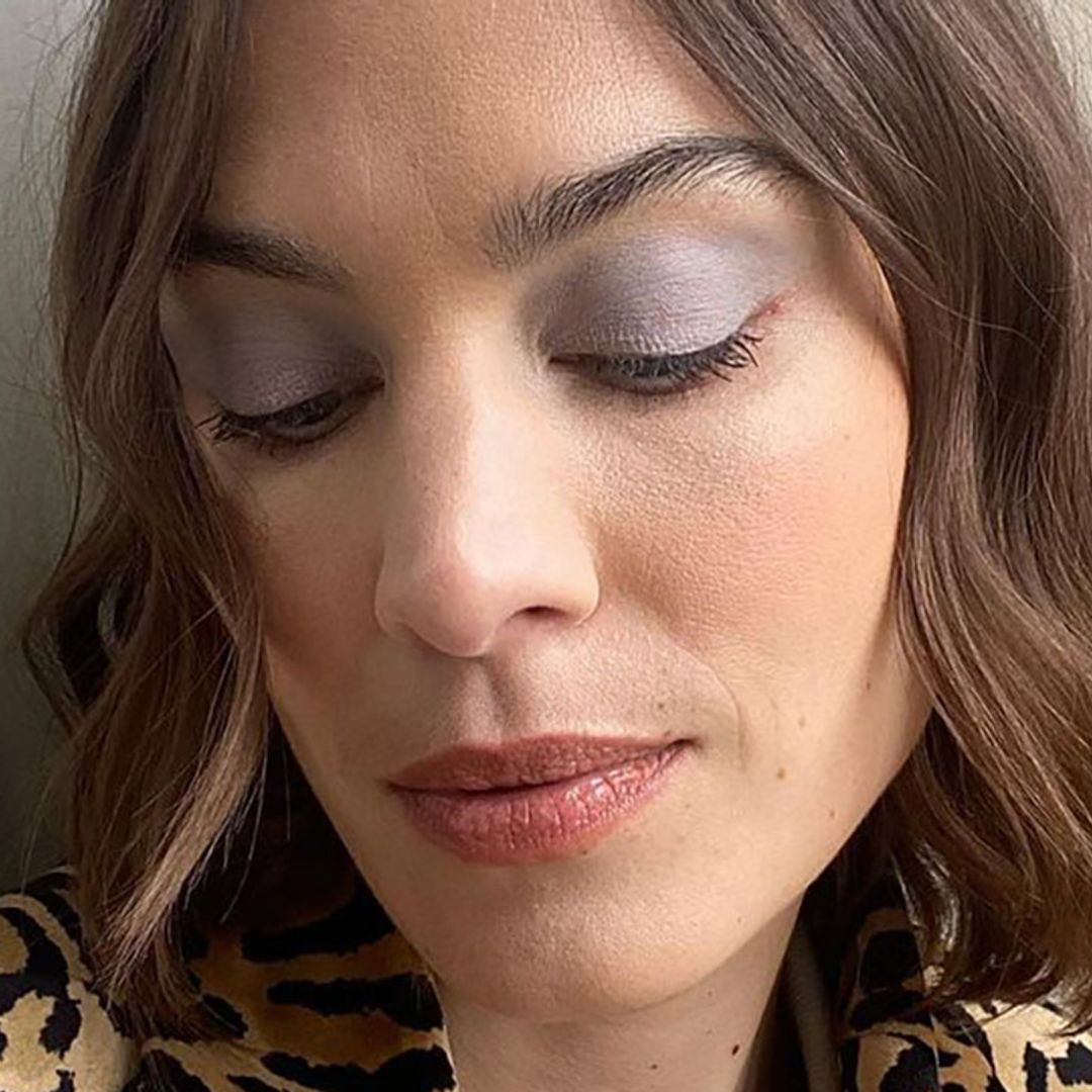 Alexa Chung's lavender eyeshadow is all we want to wear this summer