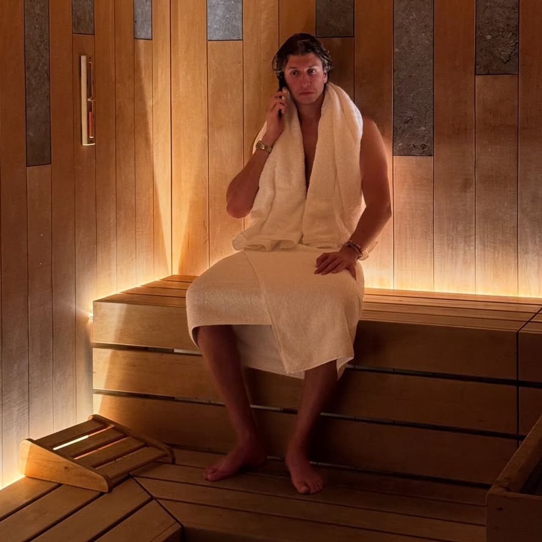 Gstaad Guy in a sauna