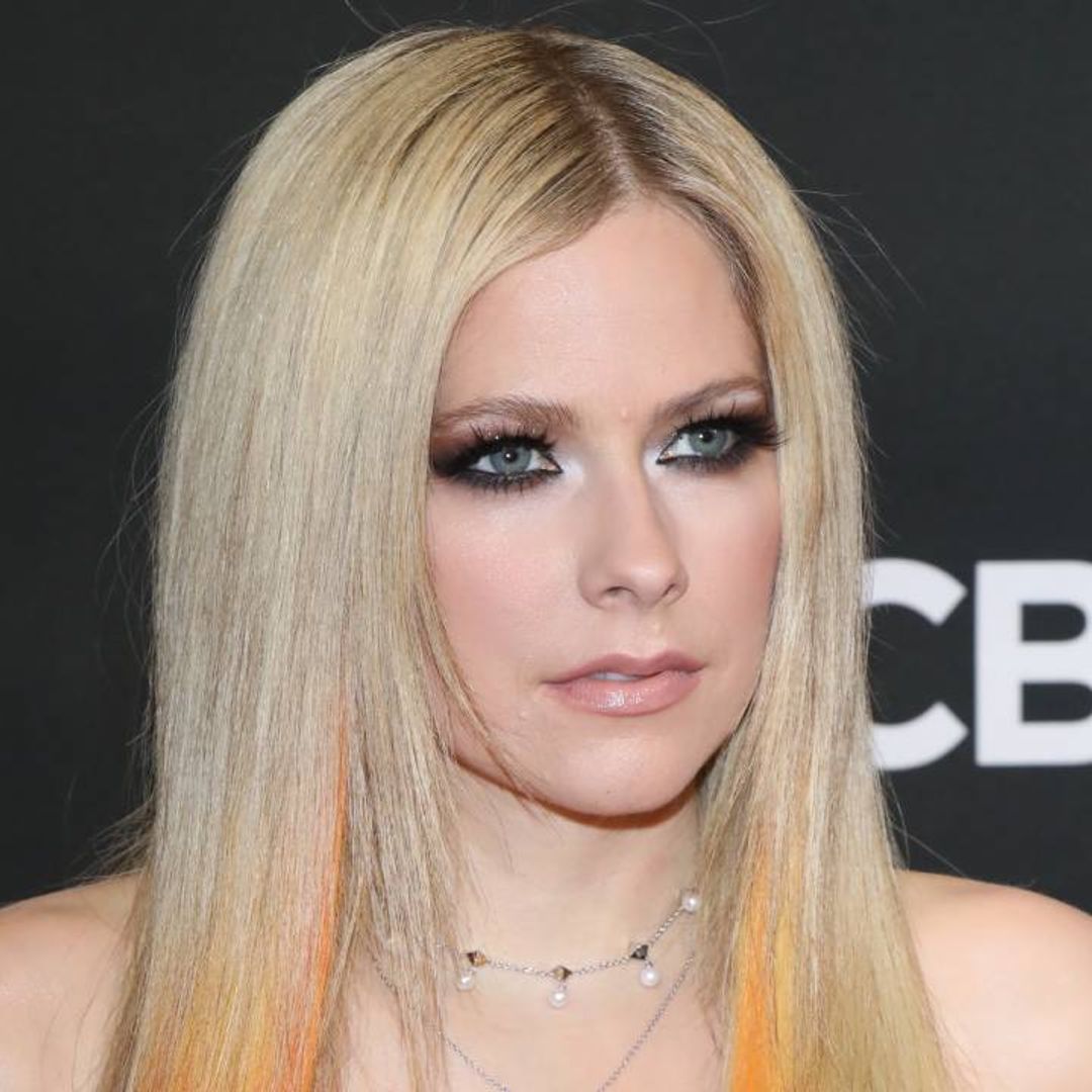 Avril Lavigne praised by fans as she pens tribute in honor of emotional anniversary