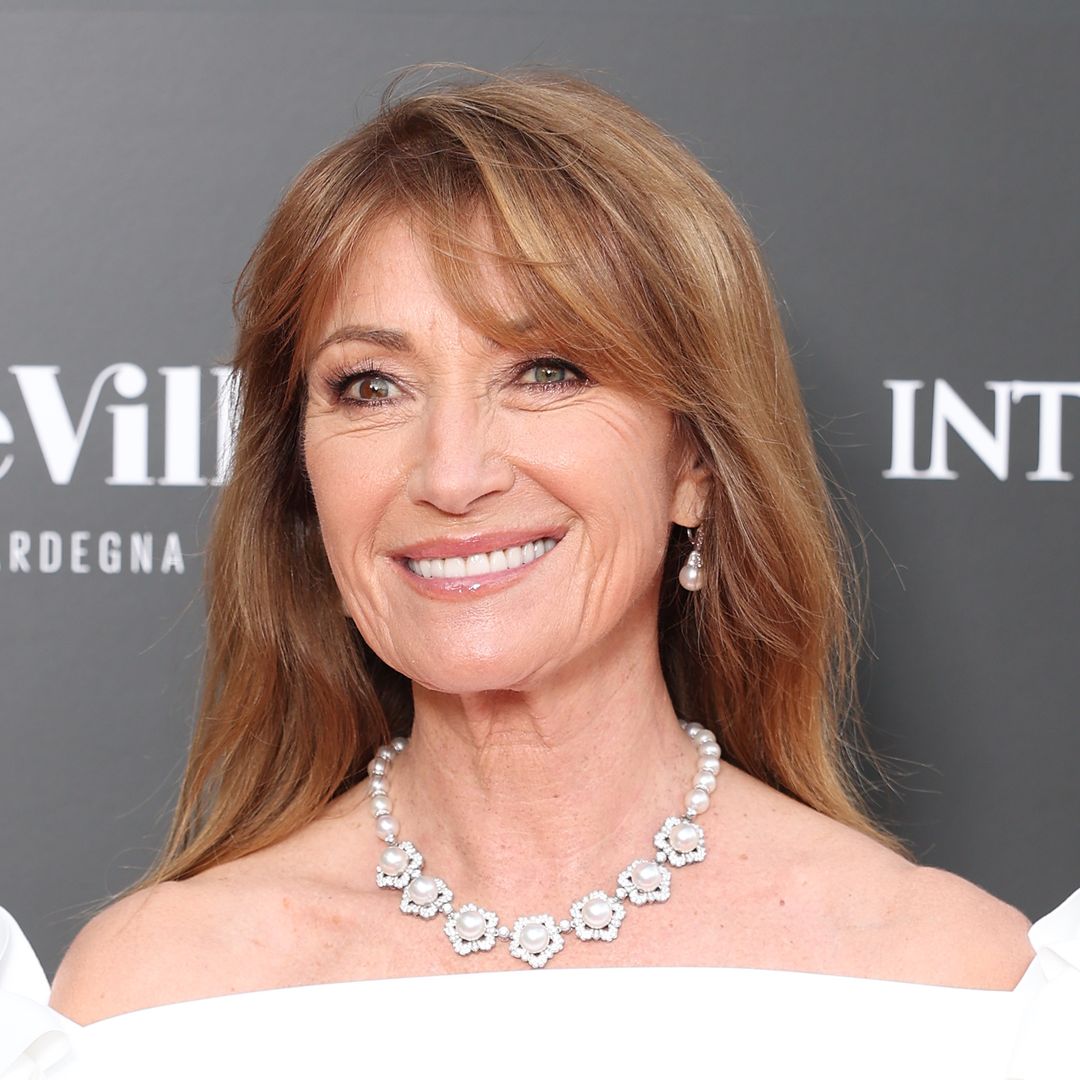 Jane Seymour, 74, looks ageless in eye-catching gown following huge honor