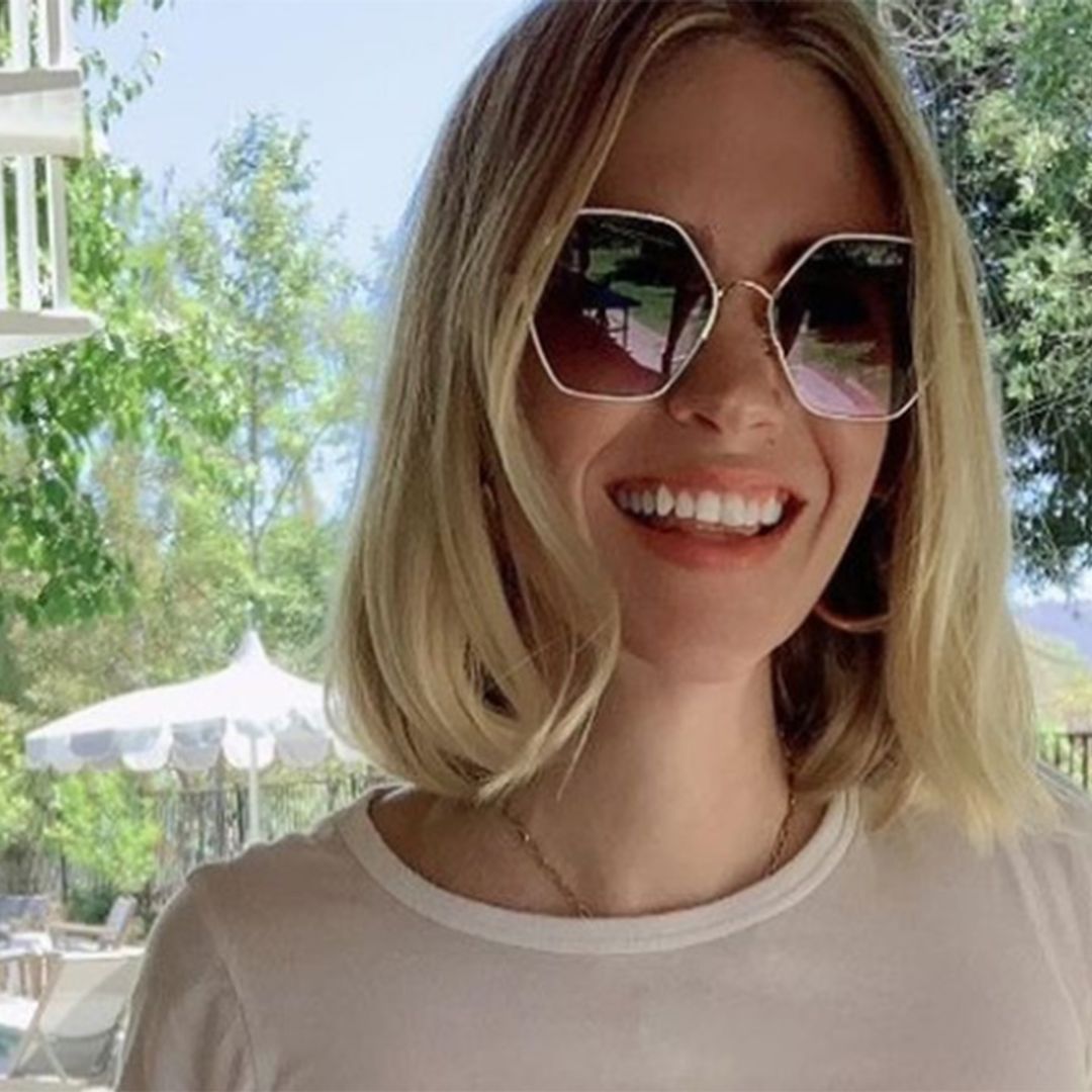 January Jones stuns in chic floral bikini - but there's a surprising twist!