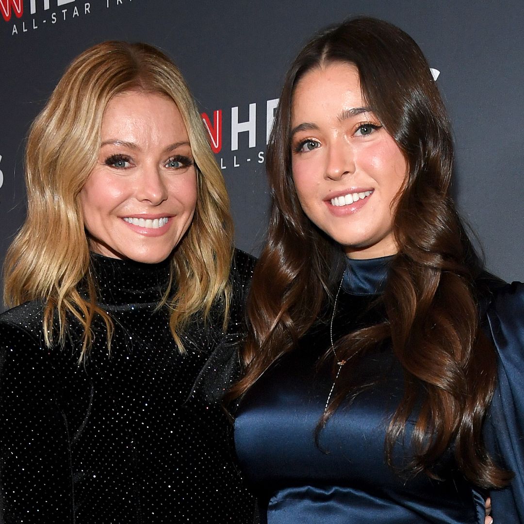 Kelly Ripa and Mark Consuelos' daughter talks 'new chapter' as parents inundate her with support
