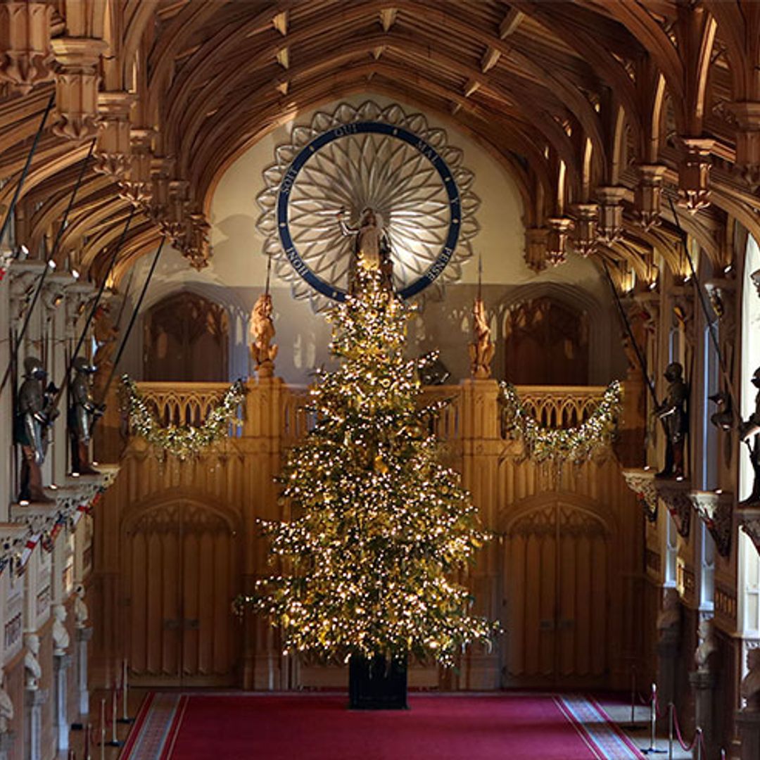 See the Queen's incredible 20ft gold Christmas tree