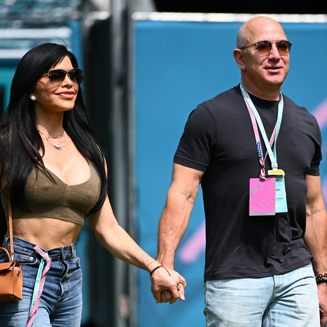 Jeff Bezos' fiancée Lauren Sanchez looks so different in throwback photos before meeting billionaire