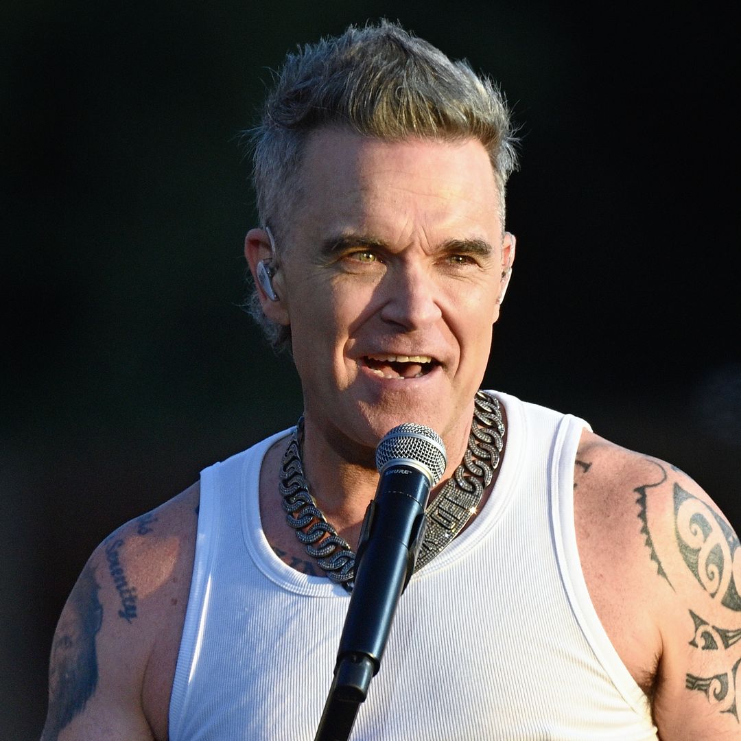 Robbie Williams stuns fans as he reveals drastic transformation