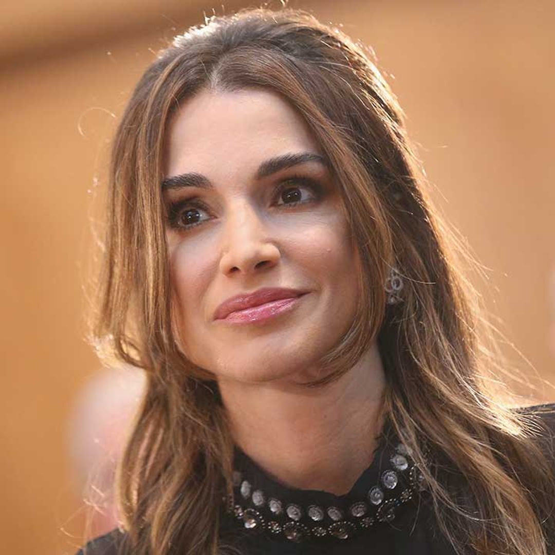 Queen Rania exudes elegance in waist-cinching designer dress