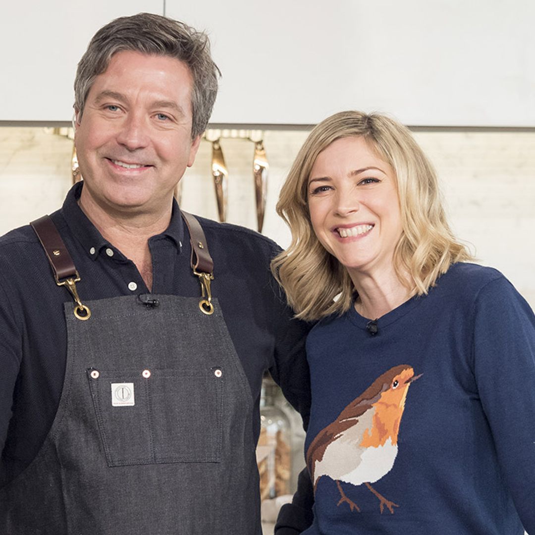 Lisa Faulkner and John Torode have the best cheat's apple pie recipe - with no pastry!