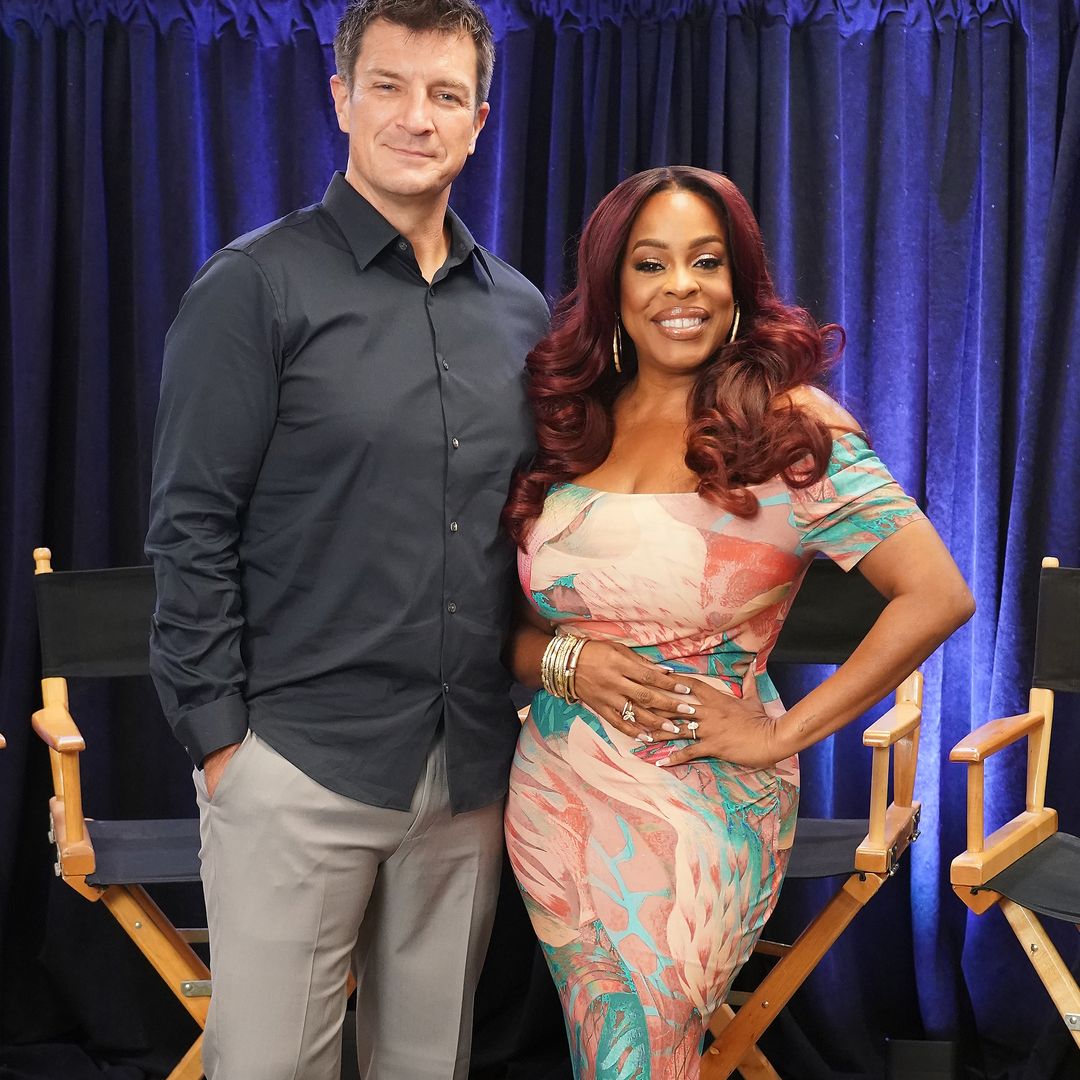 The Rookie stars Nathan Fillion and Niecy Nash's net worths are worlds apart from one another