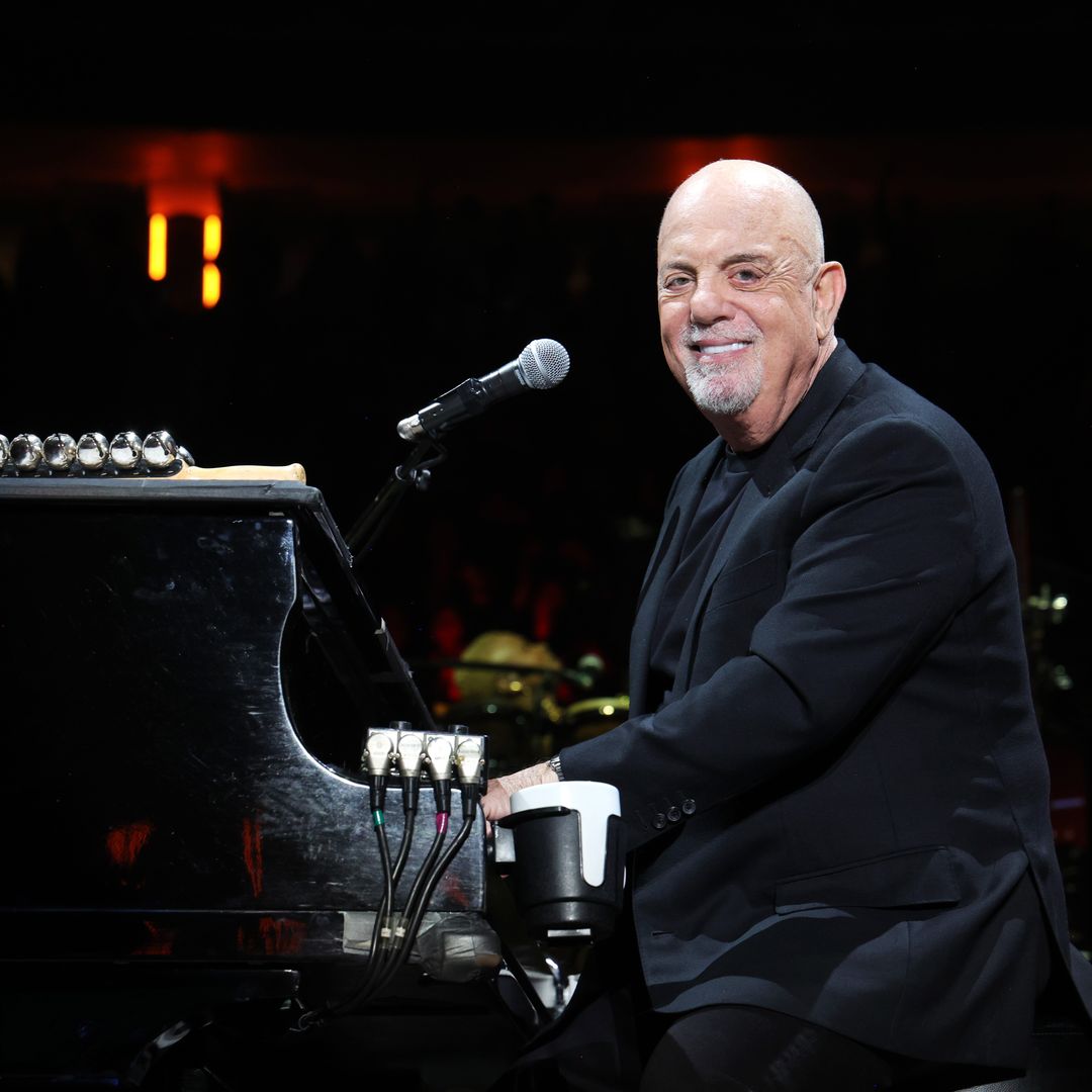 Billy Joel’s daughters Della, 8 and Remy, 6, make rare appearance onstage for an unforgettable performance