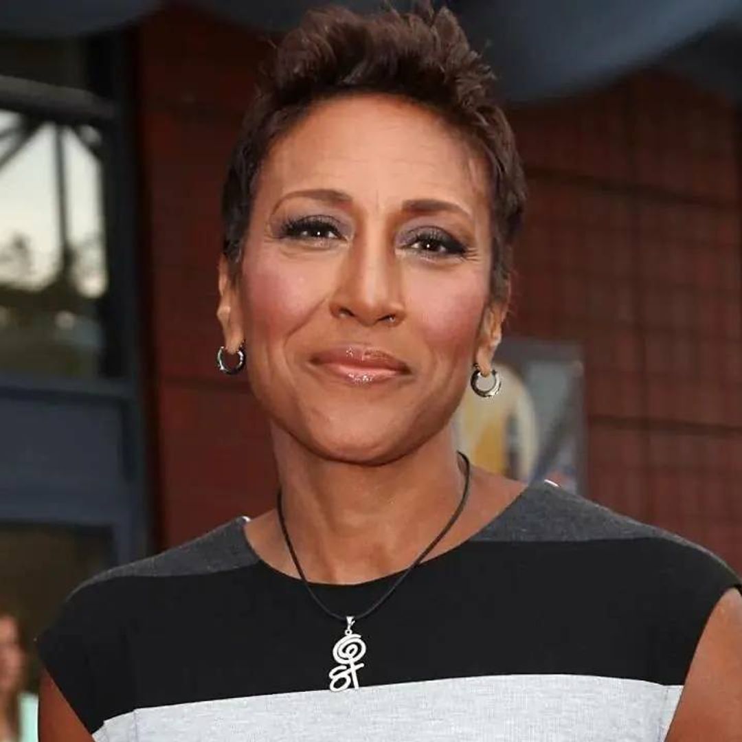 Robin Roberts dazzles in a figure-hugging dress you need to see