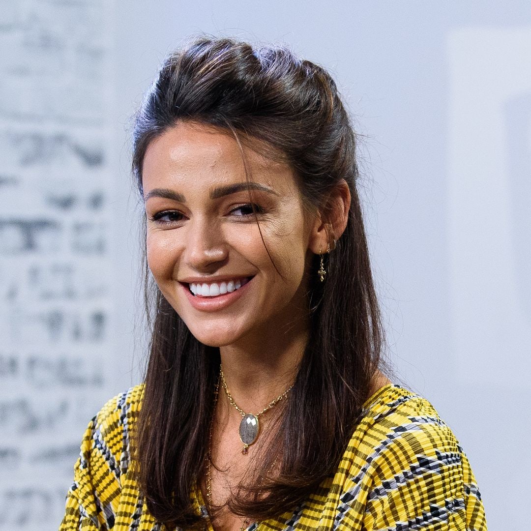 Michelle Keegan looks sensational in stylish skintight outfit