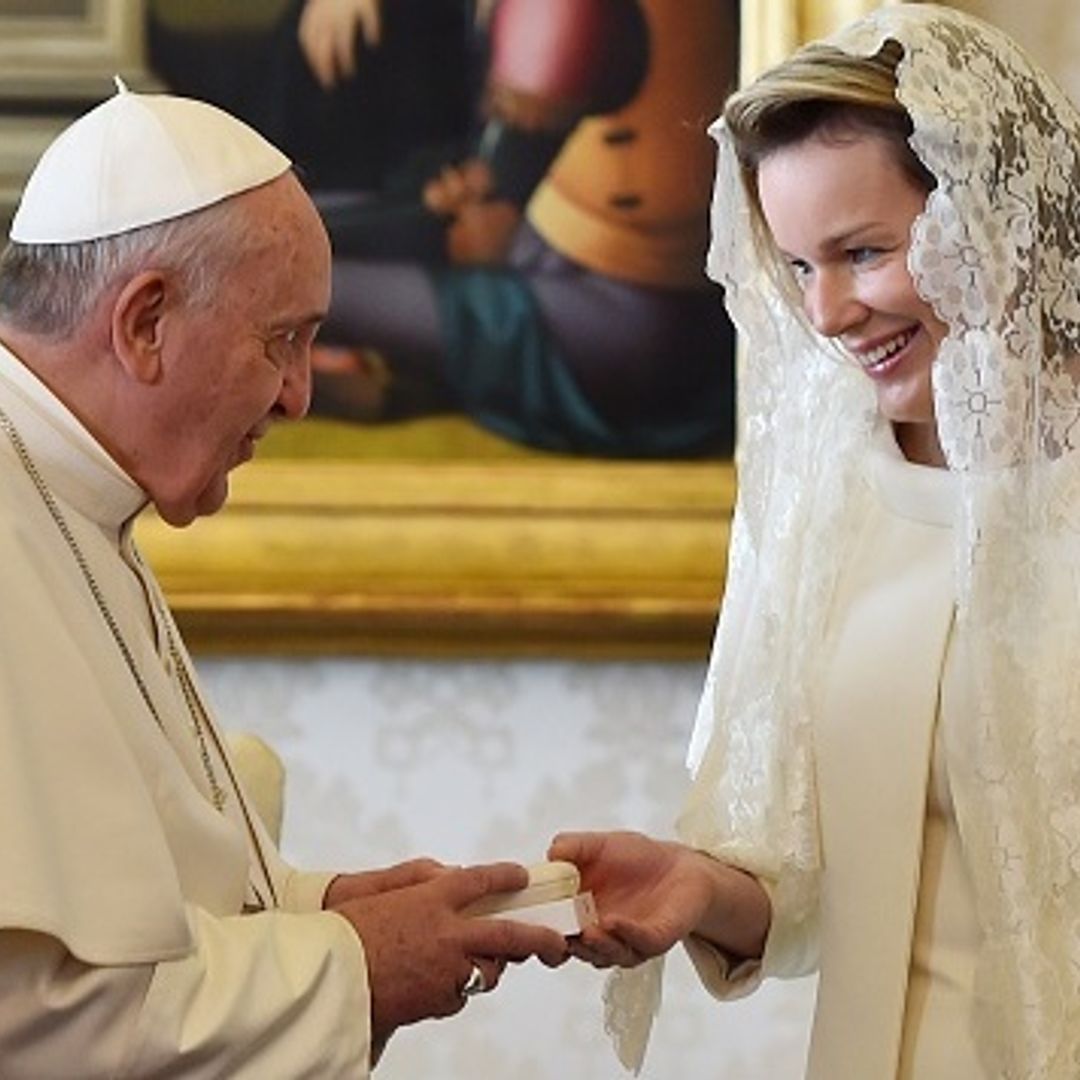 Queen Mathilde, on crutches, meets Pope Francis at the Vatican