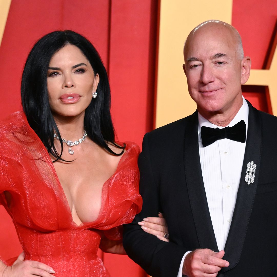 Jeff Bezos supports fiancee Lauren Sanchez in the sweetest way after book launch