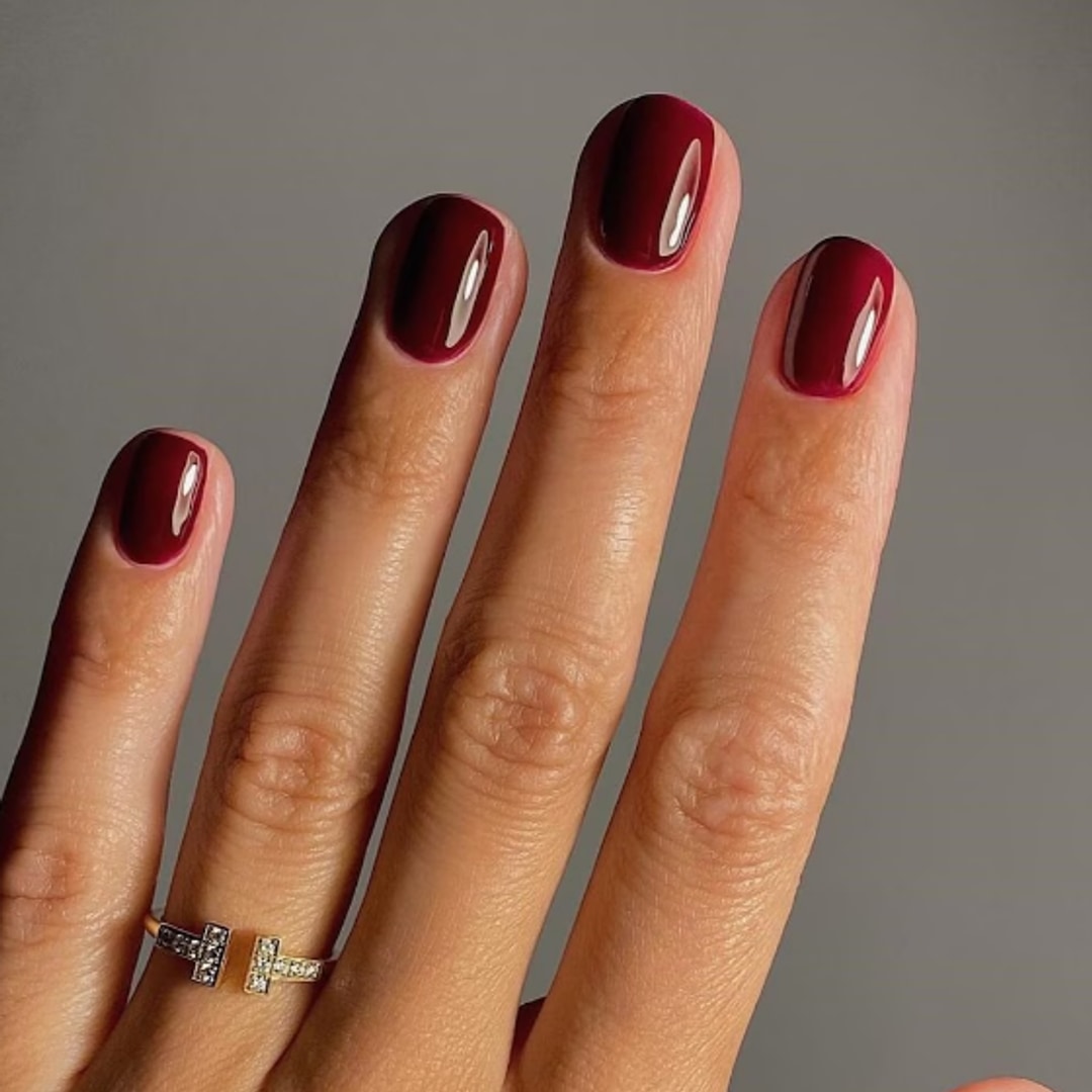 burgundy maroon nails grandmacore