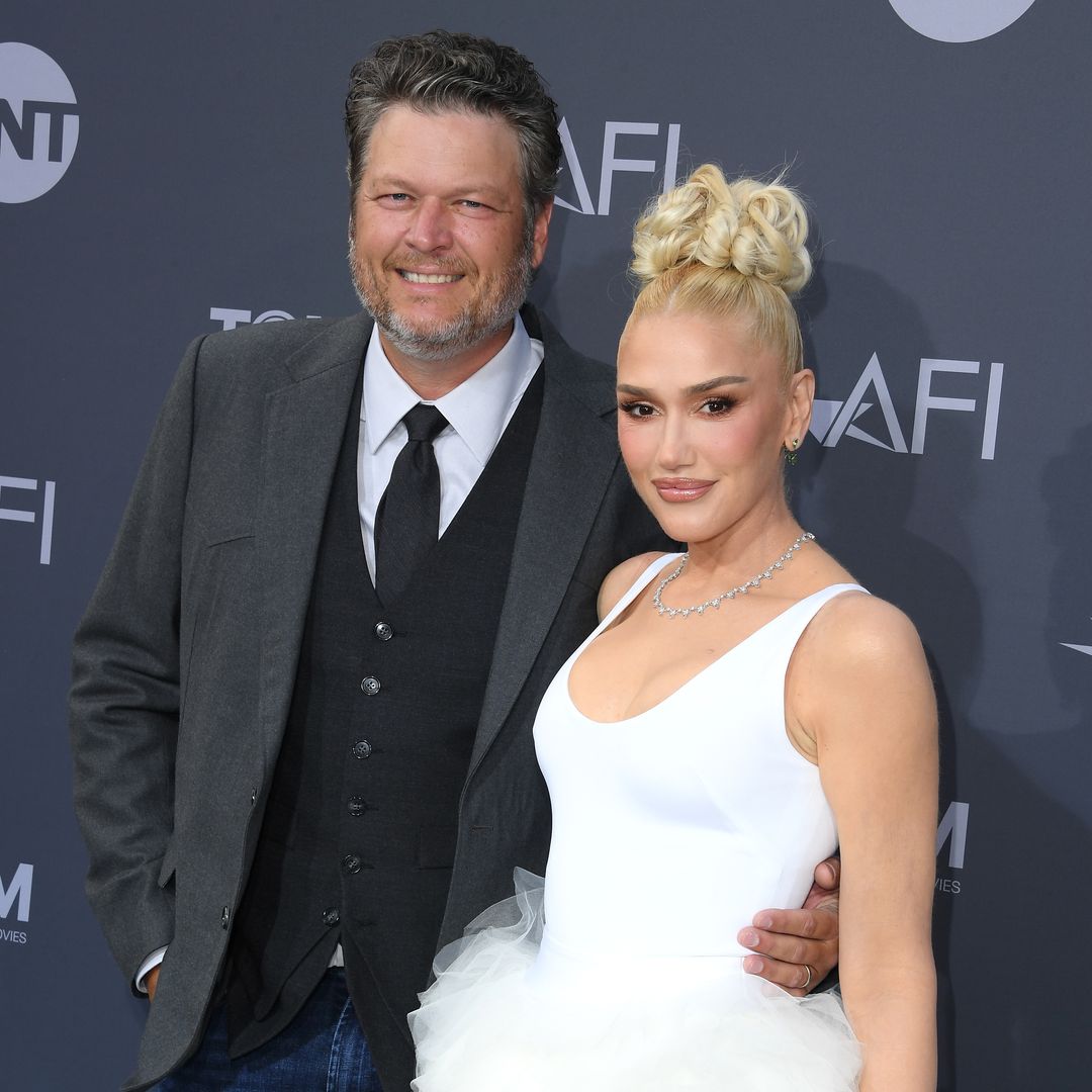Gwen Stefani and Blake Shelton's new loved-up photo leaves fans with questions