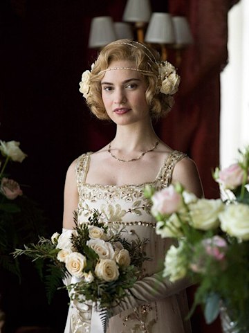 Downton Abbey Lady Rose's wedding dress is revealed in finale | HELLO!