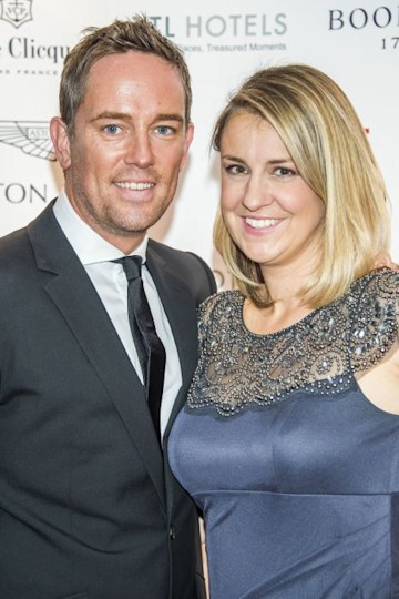 Simon Thomas surprises fans with gorgeous wedding photos from secret ...