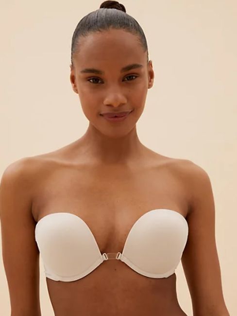 Choosing the Perfect Wedding Bra for Strapless & Low Back Dresses