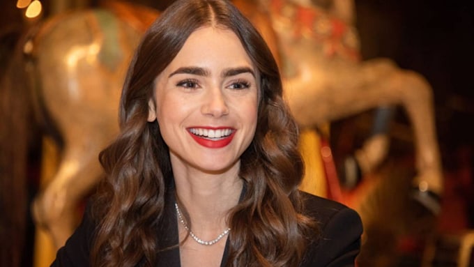lily-collins