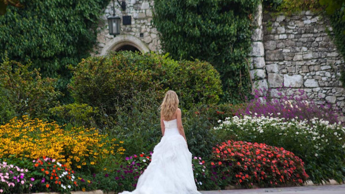 bride-castle-wedding