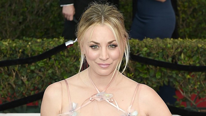 Kaley Cuoco models sparkling diamond on ring finger – and wow | HELLO!