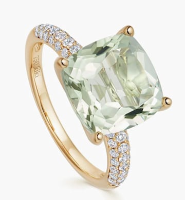 Jennifer Lopez has sparked a major green engagement ring trend – 12 ...