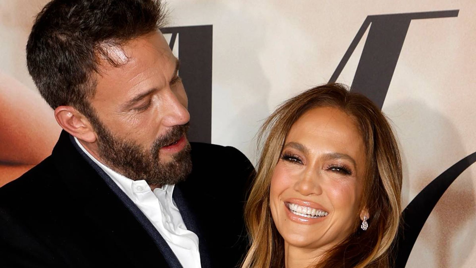 Jennifer Lopez Marries Ben Affleck In Las Vegas Ceremony Details Hello