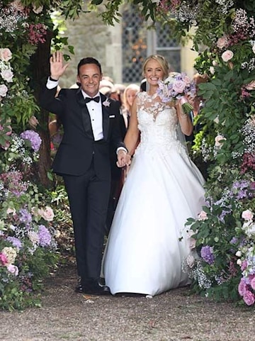 Ant McPartlin’s unseen wedding photo with bride Anne-Marie has fans saying the same thing