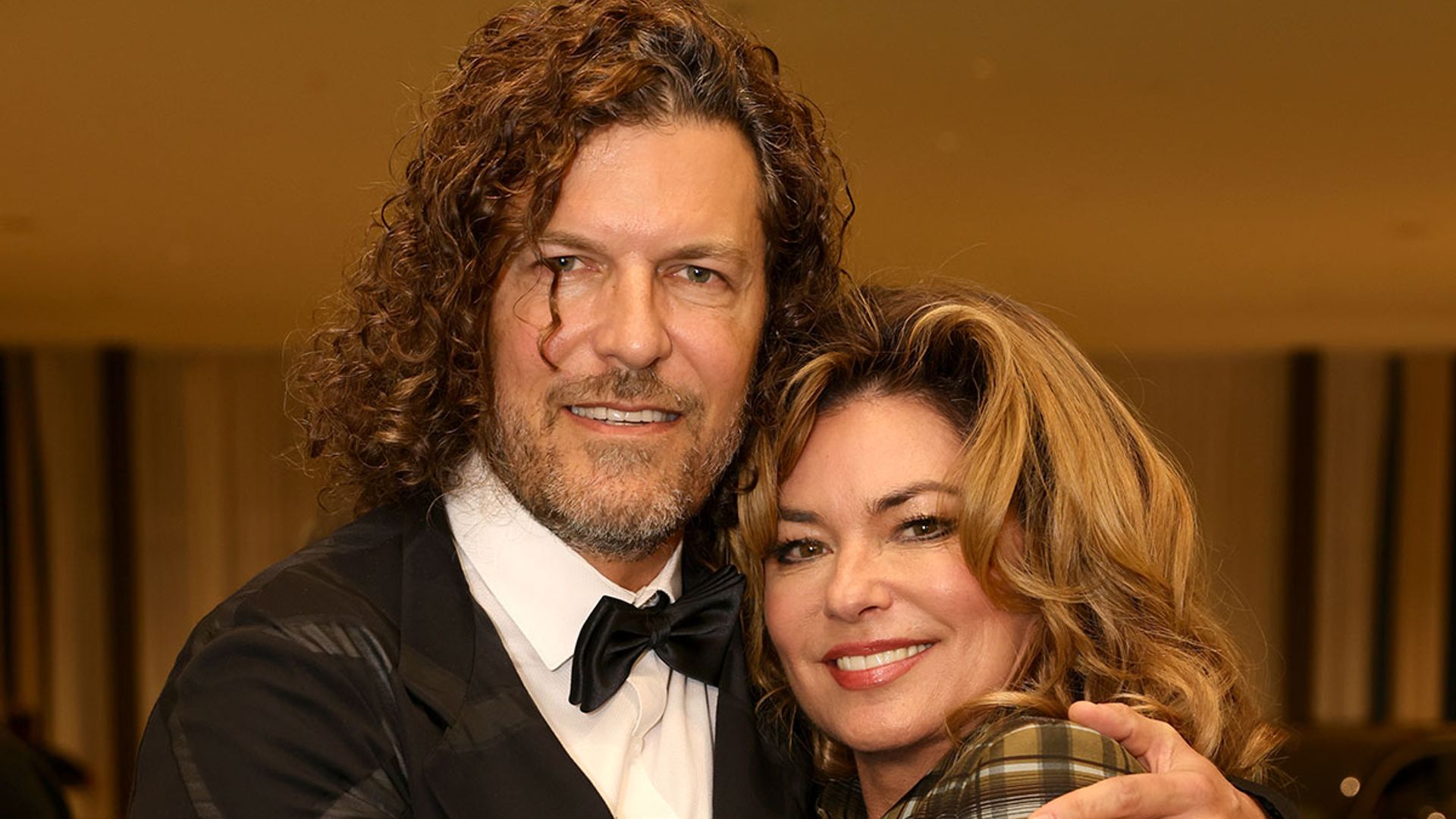 Shania Twain's beachy wedding dress with husband Frederic was nothing