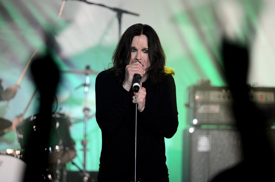 ozzy osbourne maybe a kiss