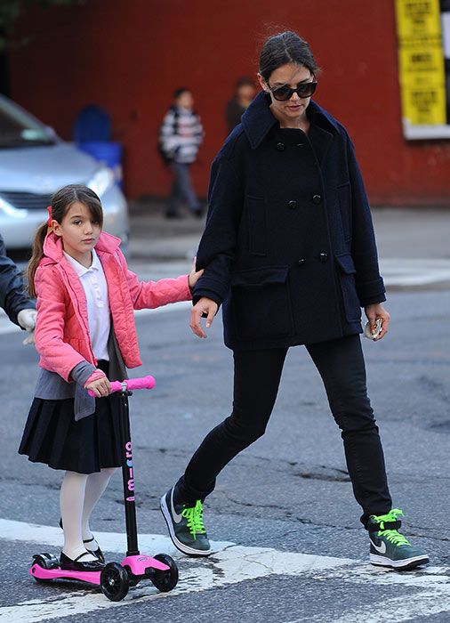 Katie Holmes Enjoys Girl Time With Eight Year Old Daughter Suri Cruise Hello 