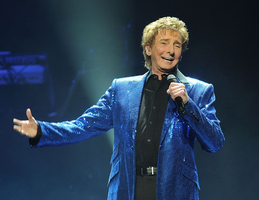 Barry Manilow married to his manager Garry Kief | HELLO!