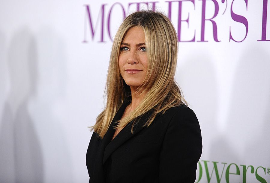 Jennifer Aniston announces death of her mother Nancy Dow | HELLO!