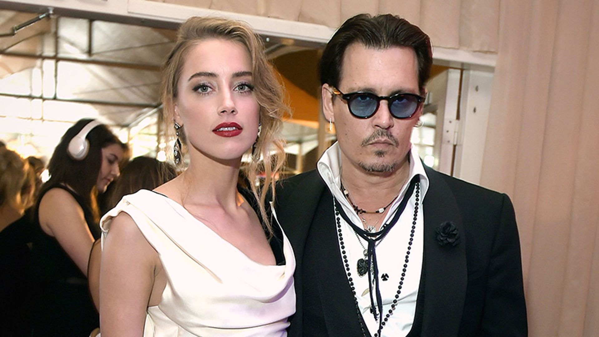 Johnny Depp And Amber Heard Reach Divorce Settlement Hello