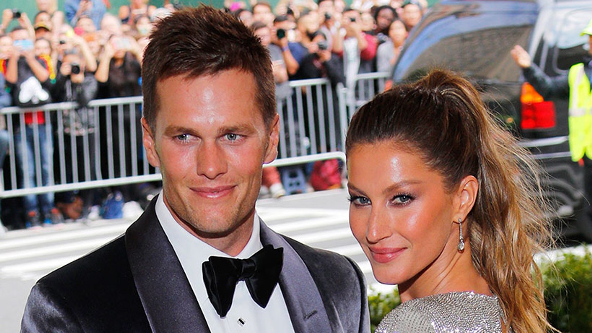 Gisele Bundchen posts sweet birthday tribute to Tom Brady HELLO!(01)