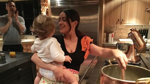 Salma Hayek ends up cooking and babysitting for Ryan Reynolds