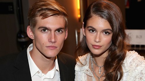 Cindy Crawford’s model kids Kaia and Presley look just like mum at awards ceremony