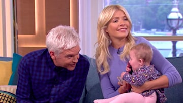 holly-willoughby-baby-molly