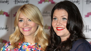 holly willoughby sister kelly