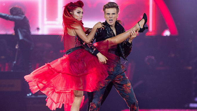 Dianne and Joe  dancing on the Strictly tour
