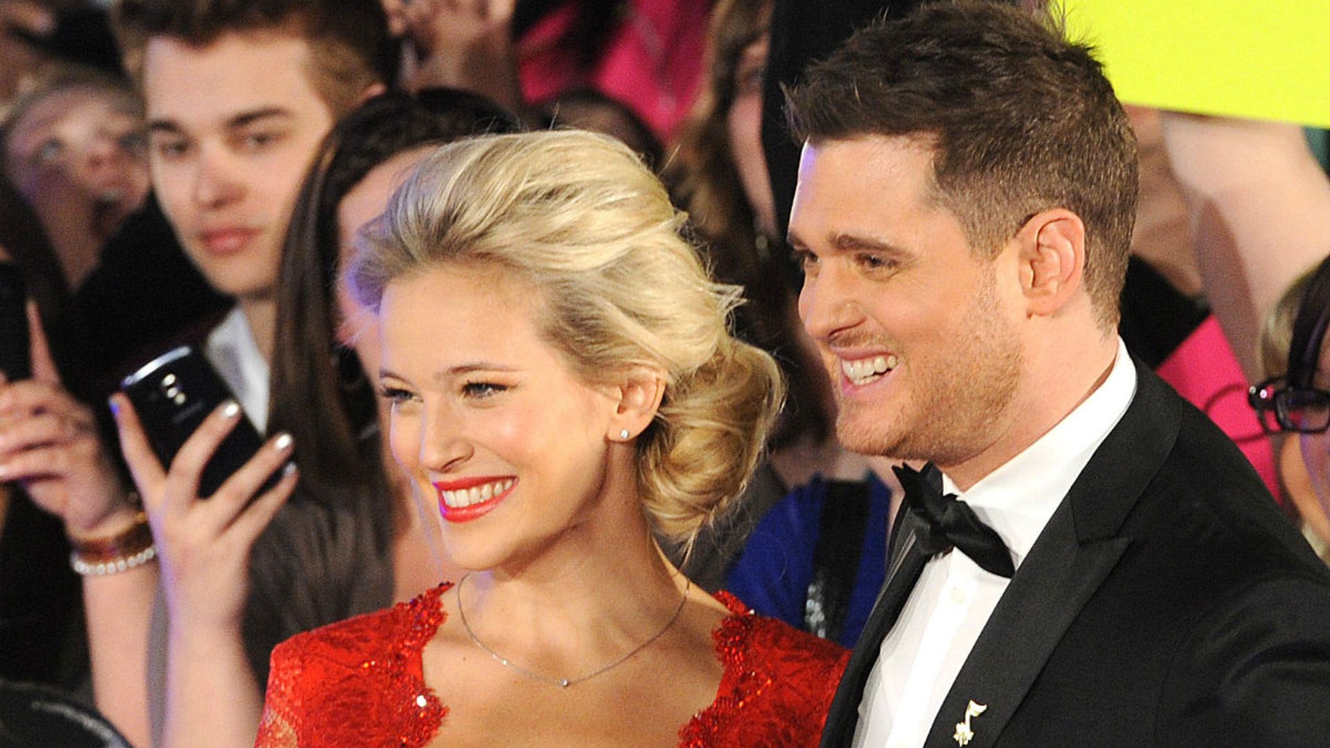 Who Is Michael Bublés Wife Luisana Lopilato Hello