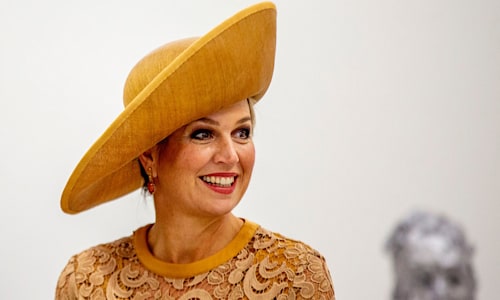 Celebrity daily edit: Queen Maxima attends award ceremony in Amsterdam – video