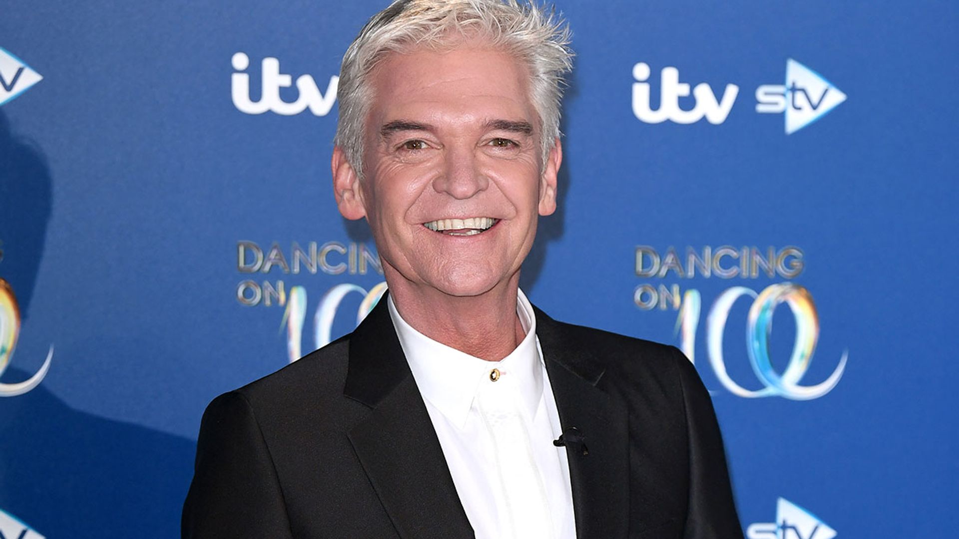 This Morning Stars React To Phillip Schofield Coming Out As Gay Hello 