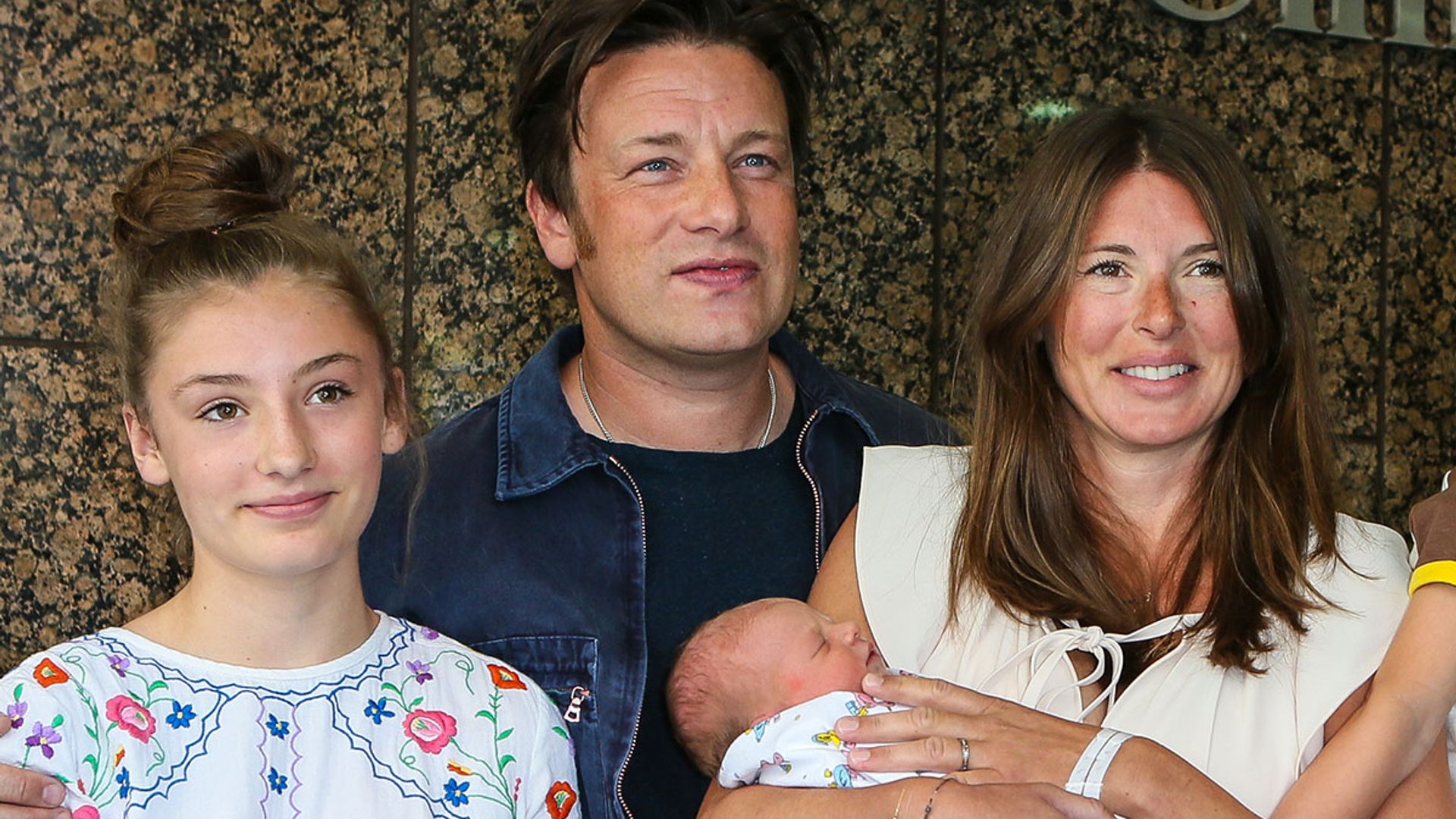 Jamie Oliver's Wife Jools Shares Never-before-seen Hospital Photo After ...