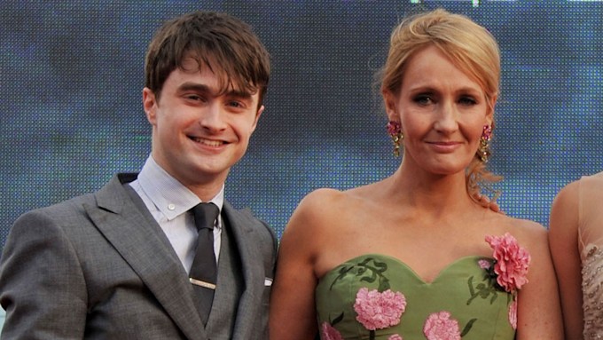 Daniel Radcliffe hits back at JK Rowling after her tweets on trans ...