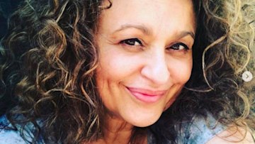 Loose Women star Nadia Sawalha shares rare photo with sister - and she ...